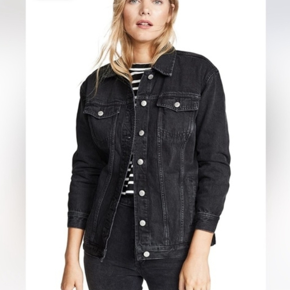 Madewell The Oversized Trucker Jean Jacket in Washed Black M